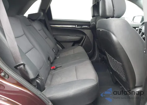 2013 Kia Sorento Lx z USA, uszkodzony, nr VIN 5XYKT3A64DG341941